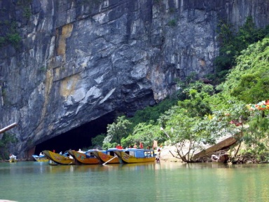 The value of the geology and geomorphology of Phong Nha - Ke Bang